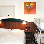 Otel Continentale